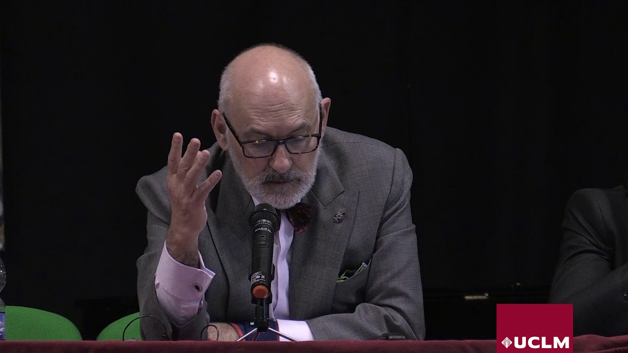 Alfredo Alvar Ezquerra: biografía, obras y trayectoria en España